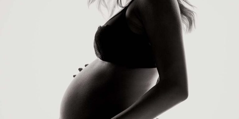 Thérapie manuelle de la femme enceinte